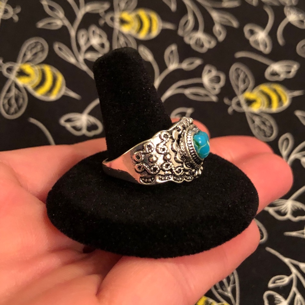 Silver Heart Ring with Faux Turquoise Stone - Picture 3 of 9